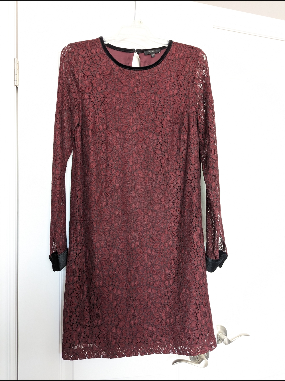 Burgundy Lace Long-Sleeve Shift Dress